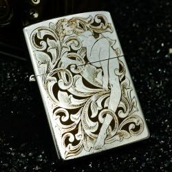 Zippo bạc xước khắc họa tiết cô gái - Mã SP: ZPC2329