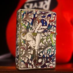 Zippo Khắc Windy Hoa Văn Hai Mặt Bản Mạ Chrome Với Phối Màu Độc Đáo - Mã SP: ZPC3285-250MX